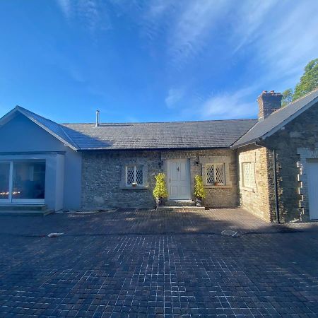 The Coach House Villa Dublin Exteriör bild