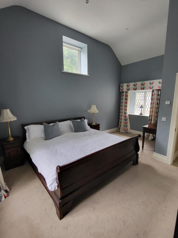 The Coach House Villa Dublin Exteriör bild